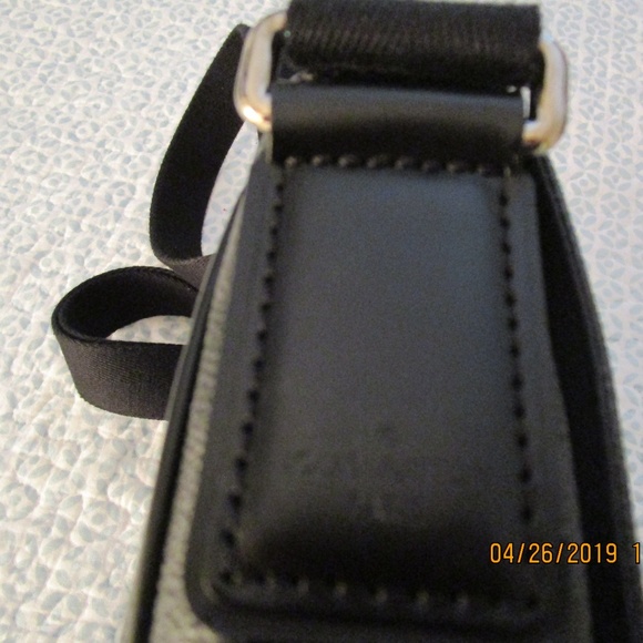 Authentic Louis Vuitton District PM Bag - Picture 7 of 8